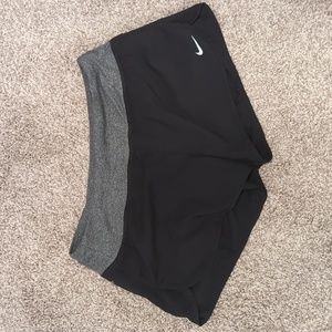 Nile Running split shorts